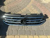 Front bumper upper radiator grill