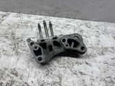 Engine mounting bracket