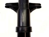 Autres pièces compartiment moteur