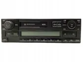 Radio / CD-Player / DVD-Player / Navigation