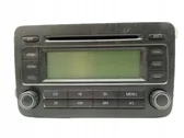 Radio/CD/DVD/GPS-pääyksikkö