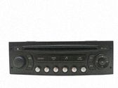 Radio / CD-Player / DVD-Player / Navigation