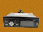 Radio / CD-Player / DVD-Player / Navigation