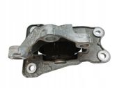 Engine mount vacuum valve