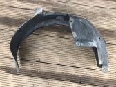 Front wheel arch liner splash guards