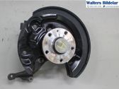 Front wheel hub