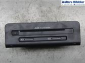 Radio / CD-Player / DVD-Player / Navigation