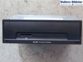 Radio / CD-Player / DVD-Player / Navigation