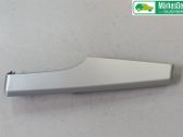 Dashboard glove box trim