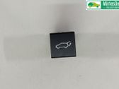 Tailgate/boot open switch button