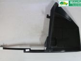 Ventanilla de ventilación de la puerta trasera