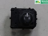Wing mirror switch