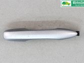 Manecilla externa puerta delantera