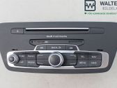 Radio / CD-Player / DVD-Player / Navigation