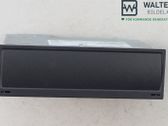 Radio / CD-Player / DVD-Player / Navigation