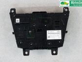 Radio / CD-Player / DVD-Player / Navigation