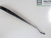 Front wiper blade arm