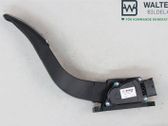 Accelerator throttle pedal