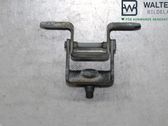 Tailgate/trunk/boot hinge