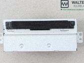 Radio / CD-Player / DVD-Player / Navigation