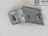 Fender mounting bracket