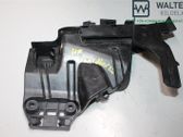 Front door windshield rail