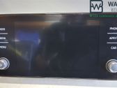 Radio / CD-Player / DVD-Player / Navigation
