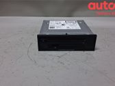 Radio / CD-Player / DVD-Player / Navigation