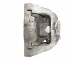 Engine mount vacuum valve