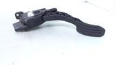 Accelerator throttle pedal