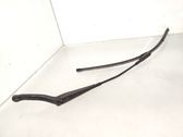 Windshield/front glass wiper blade