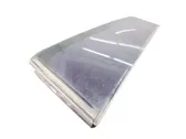 Rear vent window glass