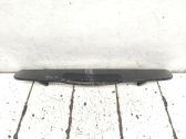 Tailgate/trunk spoiler