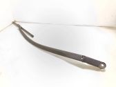 Front wiper blade arm