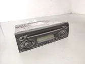 Radio/CD/DVD/GPS-pääyksikkö