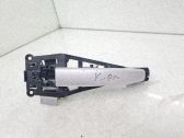 Manecilla externa puerta delantera