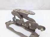 Engine bonnet/hood hinges