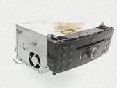 Radio / CD-Player / DVD-Player / Navigation