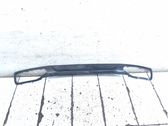 Moulure inférieure de pare-chocs arrière