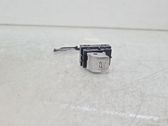 Tailgate/boot open switch button