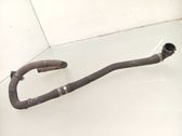 Tuyau de liquide de refroidissement moteur