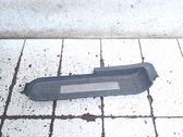 Moldura del faldón delantero lateral