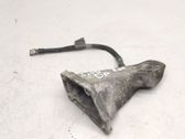 Engine mounting bracket