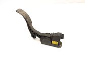 Accelerator throttle pedal