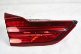 Tailgate rear/tail lights