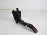 Accelerator throttle pedal