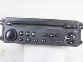 Radio / CD-Player / DVD-Player / Navigation