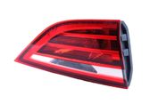 Tailgate rear/tail lights