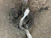 Front wheel hub