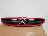 Quarter panel pressure vent